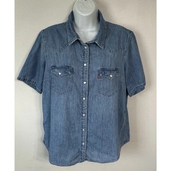Levi's Shirt Women’s Size XL Blue Chambray Pearl Snap Western Short Sleeve - Picture 1 of 10